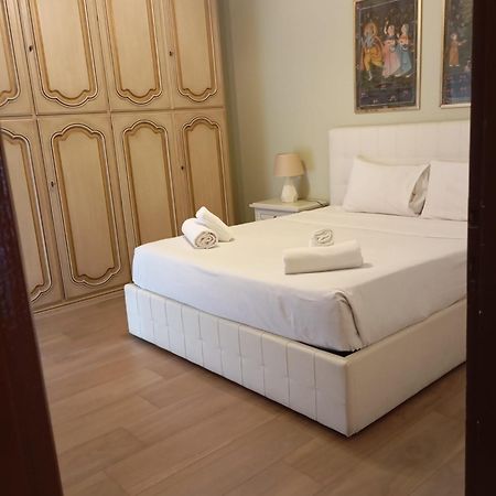 San Giovanni Apartment With Balcony Róma Kültér fotó